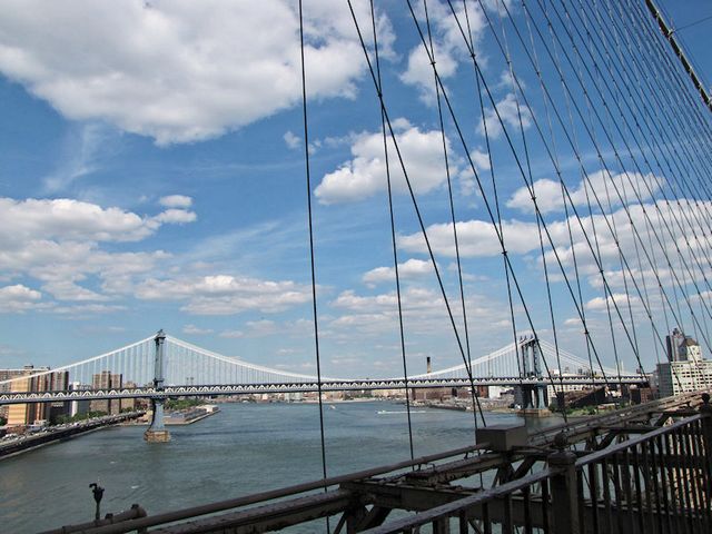 22brooklynbridge02.jpg