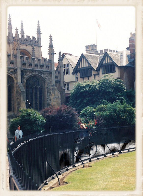 oxford02_02.jpg